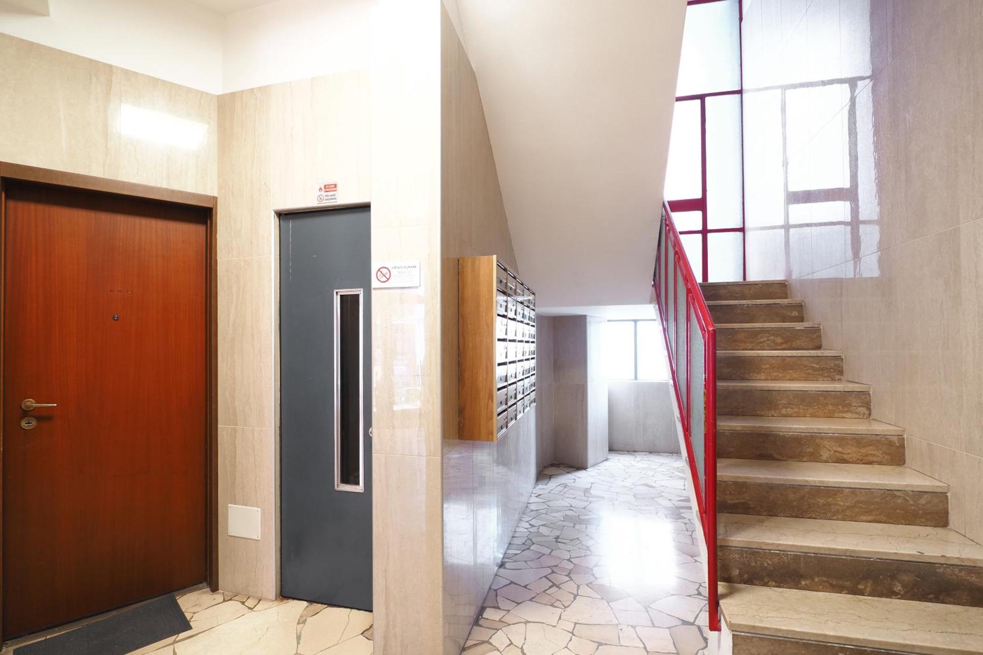 Mila Lux Lodi Apartment Milano Exterior foto